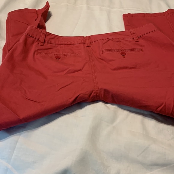 Women’s size ten Nantucket red Chaps ankle pants - Picture 4 of 8